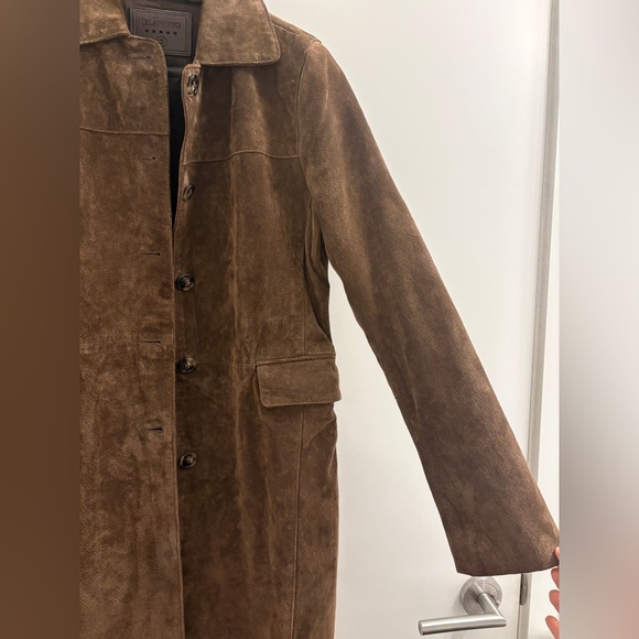 Women's Brown Suede Coat - Picture 6 of 11